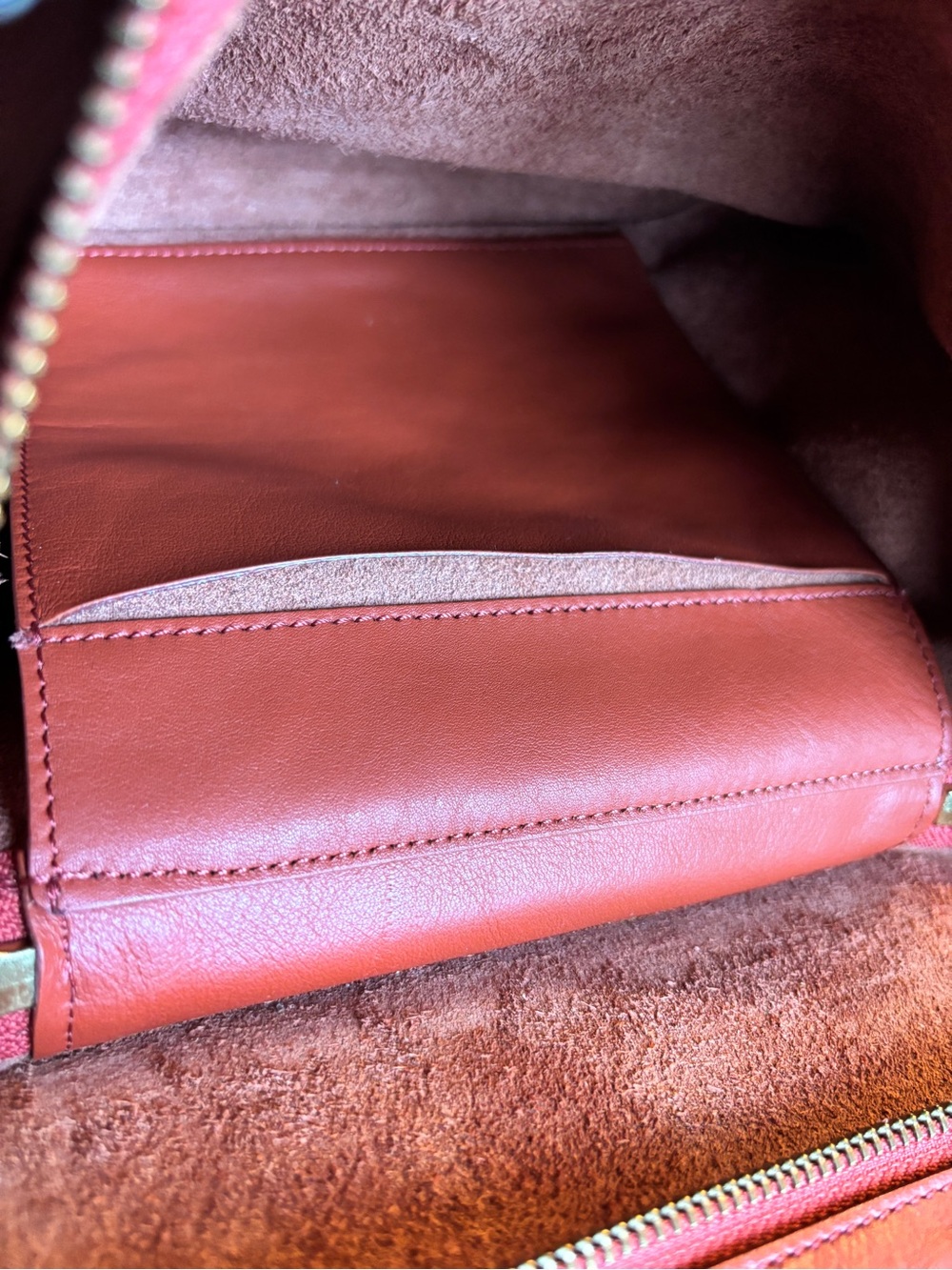 Minor History Radio Crossbody Bag - Picture 11 of 12